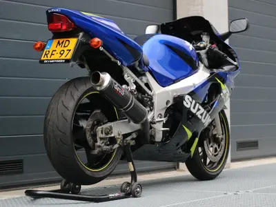 SUZUKI GSX-R 600 – foto 3