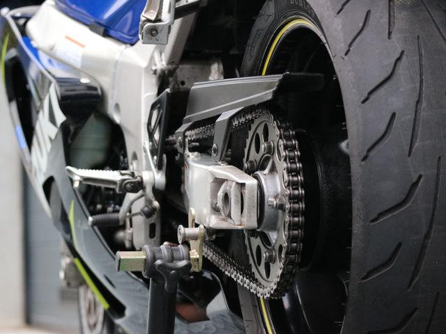 suzuki - gsx-r-600