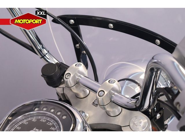 suzuki - intruder-c-800
