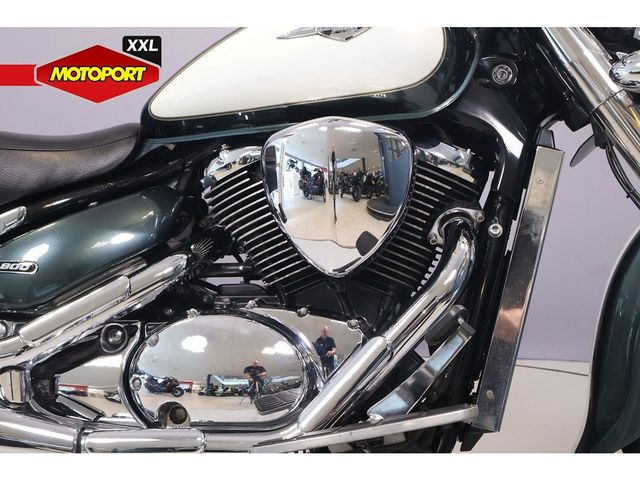 suzuki - intruder-c-800