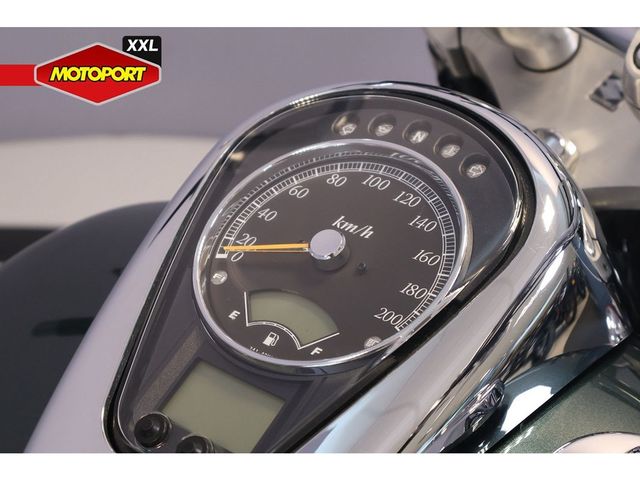 suzuki - intruder-c-800