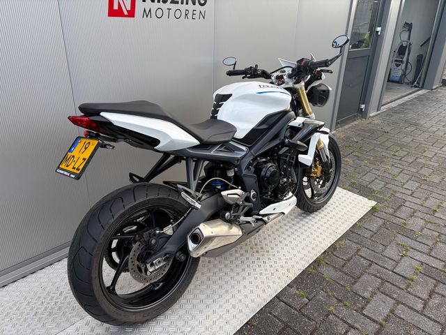 triumph - street-triple-675