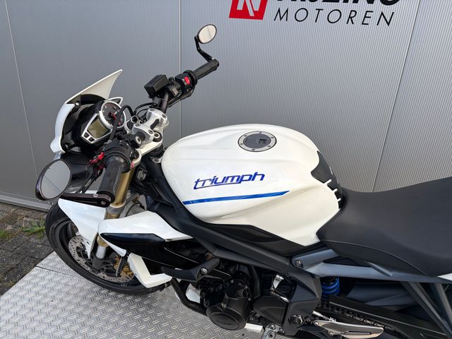 triumph - street-triple-675