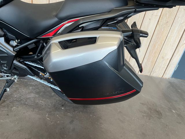 kawasaki - versys-650-grand-tourer