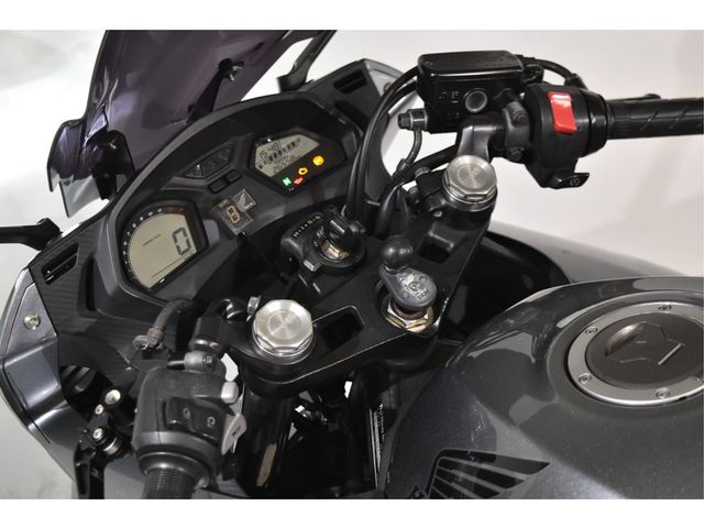 honda - cbr-650-f