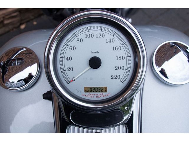 harley-davidson - road-king-custom-flhrs