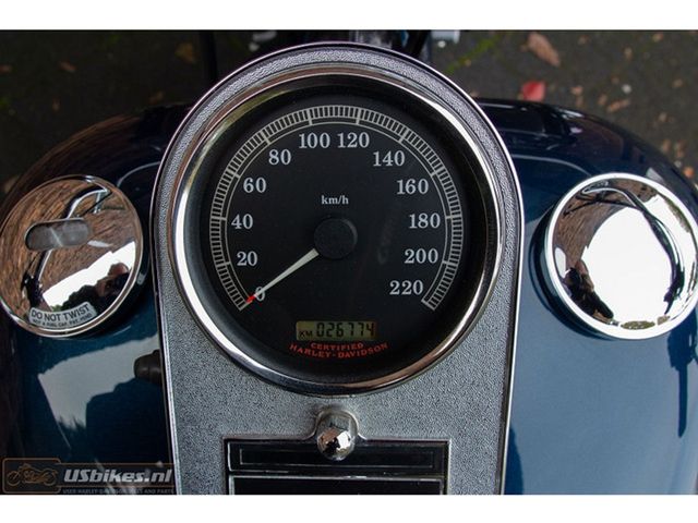 harley-davidson - heritage-softail-classic-flstci