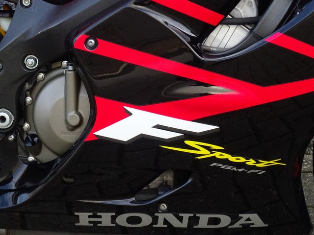 honda - cbr-600-fs--sport