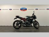 TRIUMPH STREET TRIPLE R LOW RIDE HEIGHT