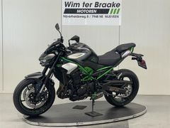 KAWASAKI Z900