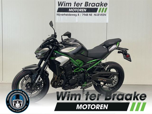 kawasaki - z900
