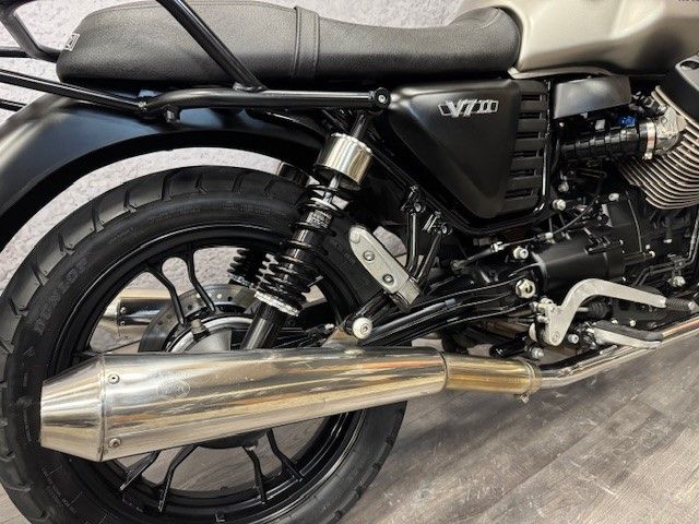 moto-guzzi - v-7-ii-stone