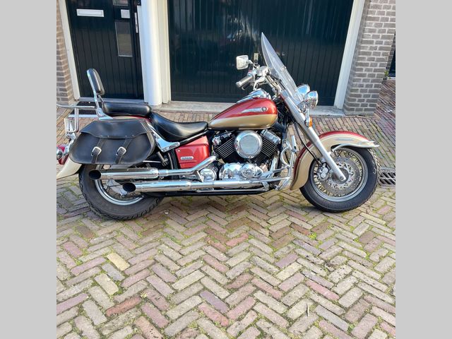 yamaha - xvs-650-a-dragstar-classic
