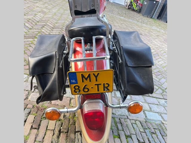 yamaha - xvs-650-a-dragstar-classic