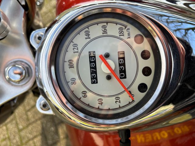 yamaha - xvs-650-a-dragstar-classic