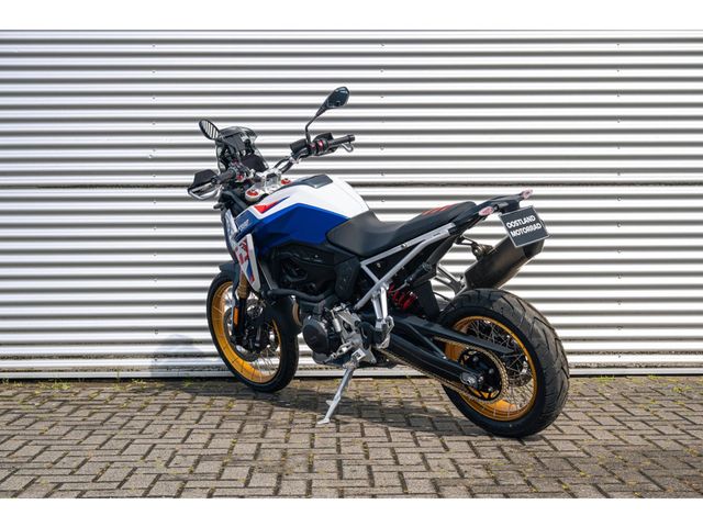bmw - f-900-gs