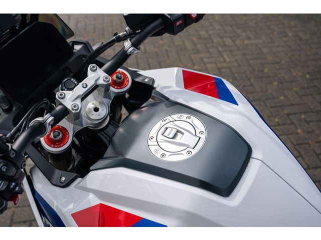 bmw - f-900-gs