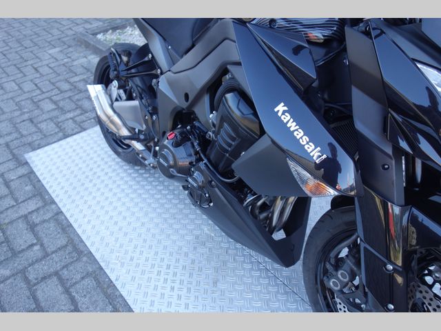 kawasaki - z1000