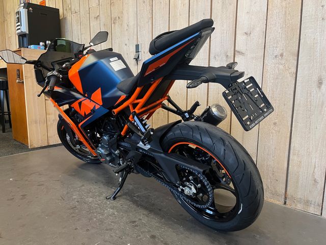 ktm - rc-390