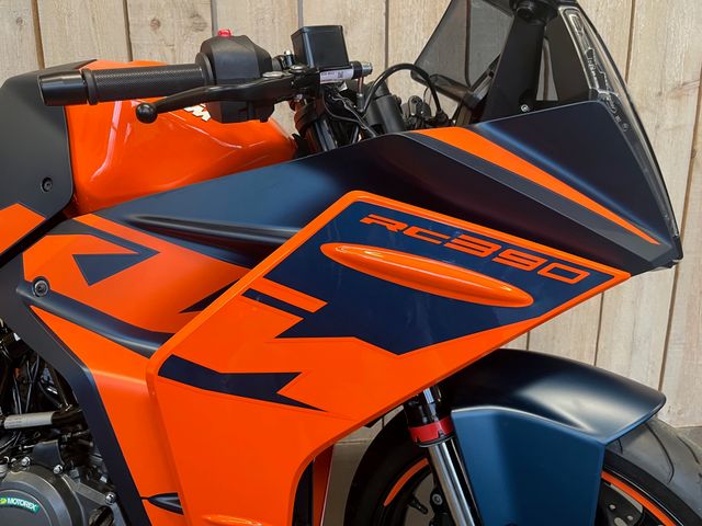 ktm - rc-390