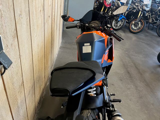 ktm - rc-390