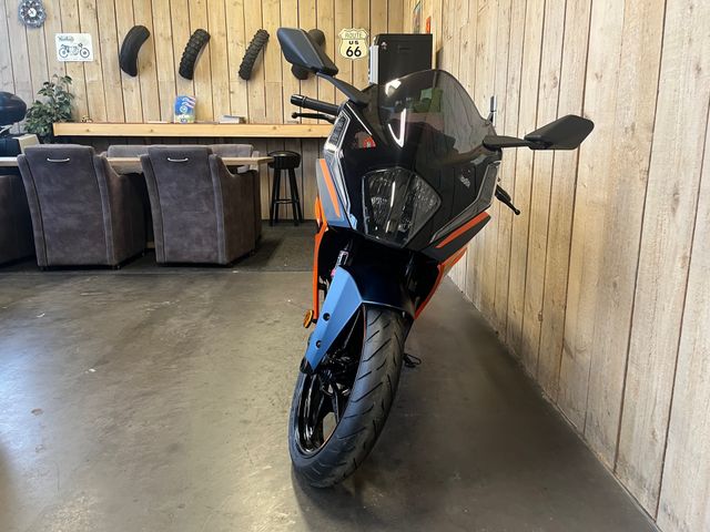 ktm - rc-390