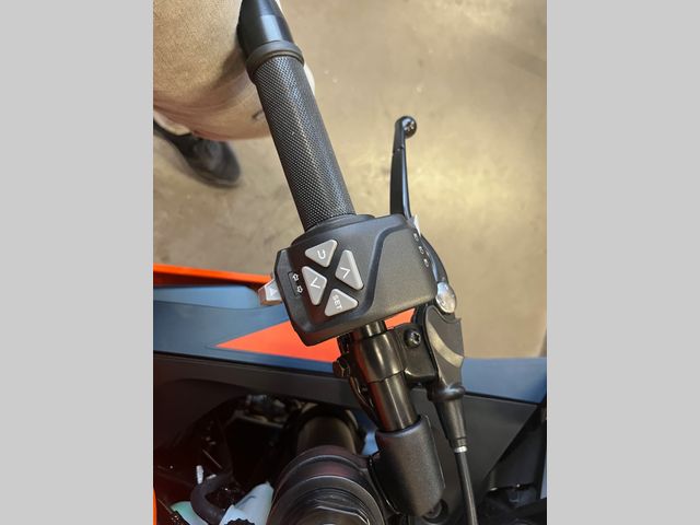 ktm - rc-390