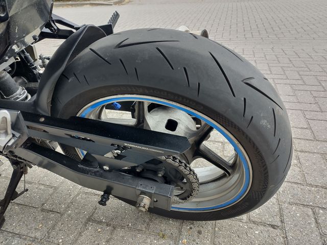 kawasaki - z-750
