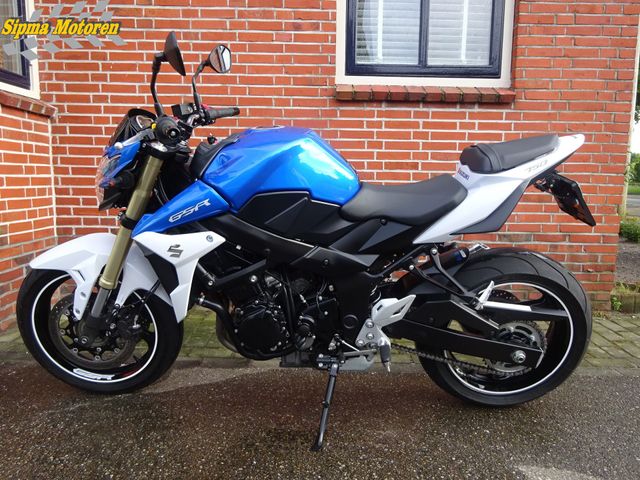suzuki - gsr-750-a