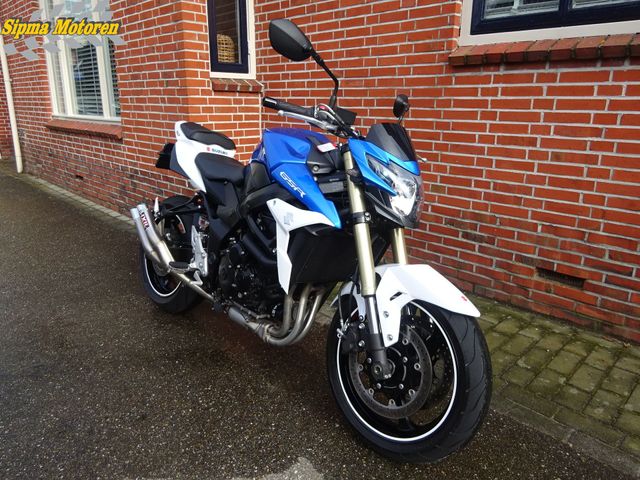 suzuki - gsr-750-a