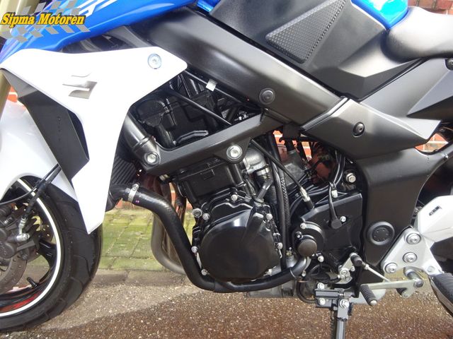 suzuki - gsr-750-a