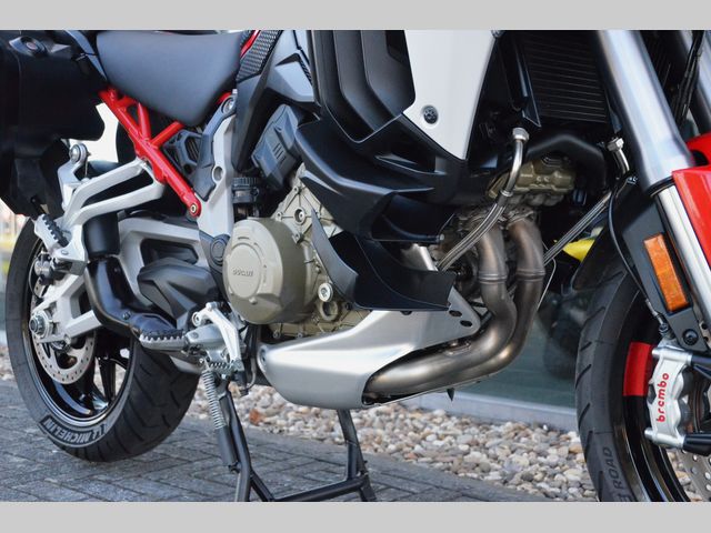 ducati - multistrada-v4-s