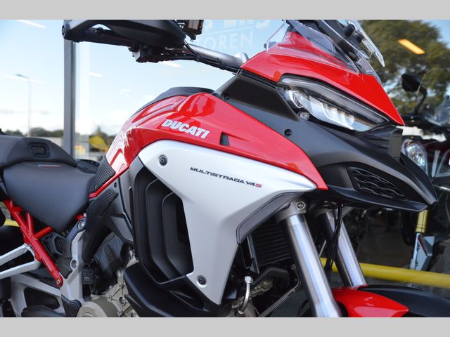 ducati - multistrada-v4-s