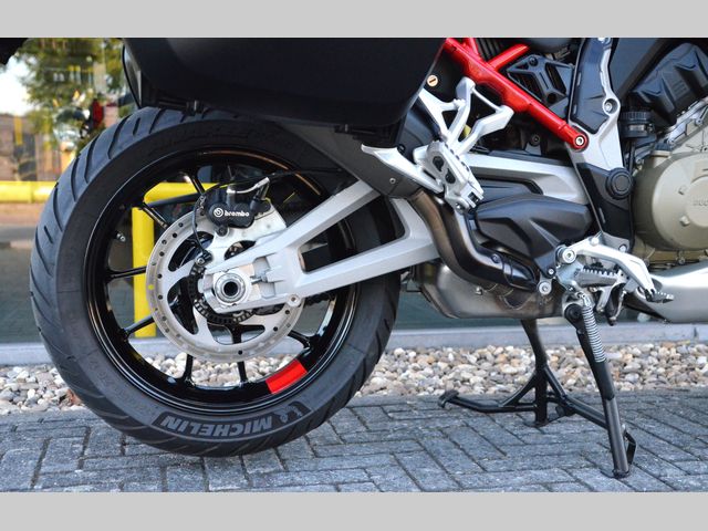 ducati - multistrada-v4-s