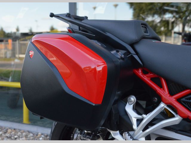 ducati - multistrada-v4-s