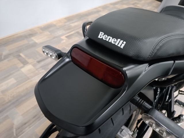 benelli - leoncino-500