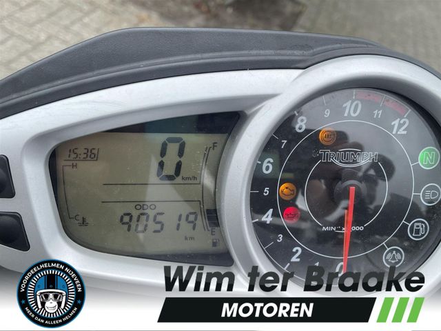 triumph - tiger-1050-se