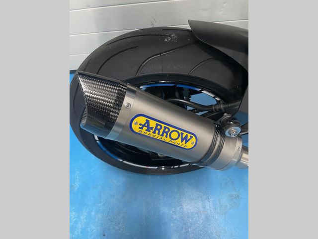 suzuki - gsx-r-750