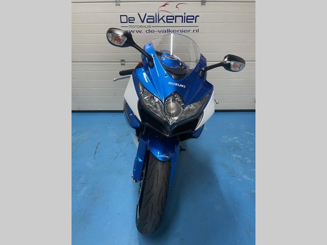 suzuki - gsx-r-750