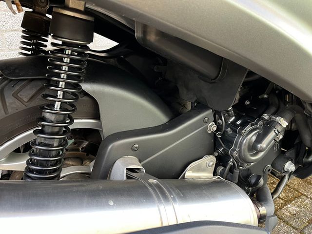 piaggio - mp3-500-sport-hpe-abs-asr