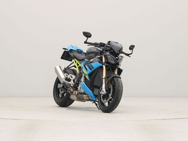 bmw - s-1000-r