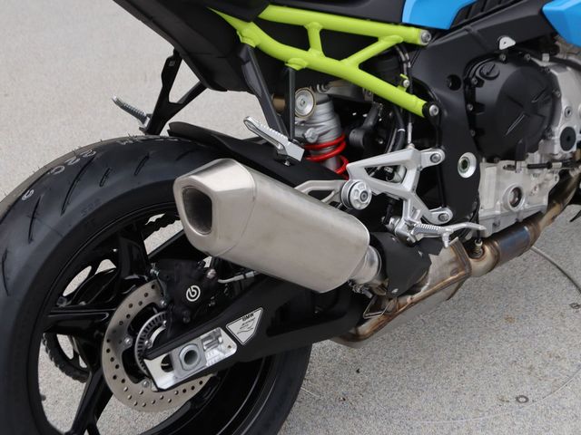 bmw - s-1000-r
