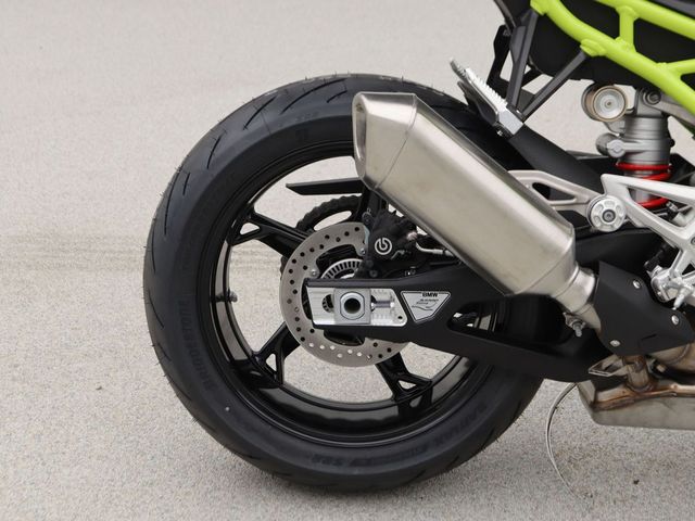 bmw - s-1000-r
