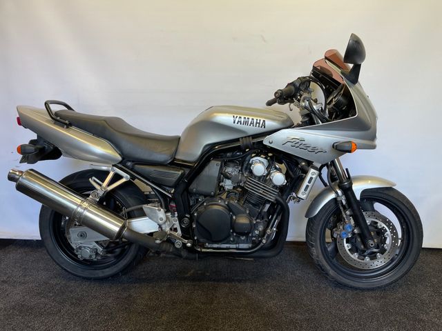 yamaha - fzs-600-fazer