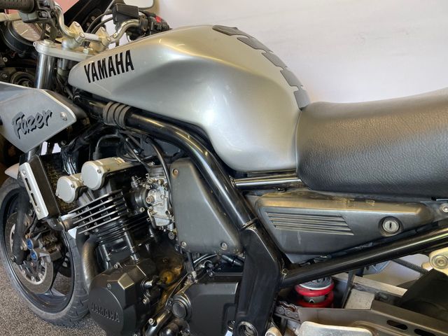 yamaha - fzs-600-fazer