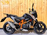 KTM 690 DUKE
