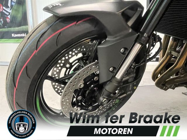 kawasaki - z900