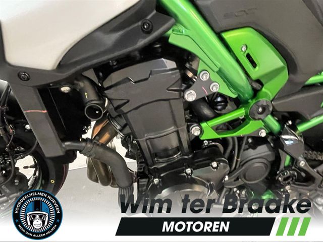 kawasaki - z900