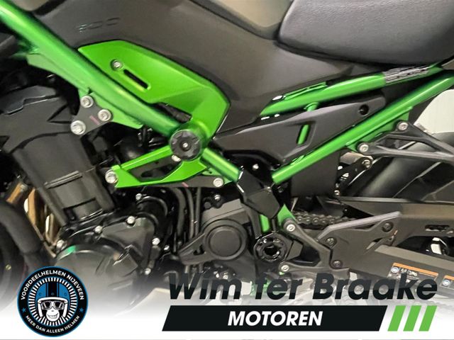 kawasaki - z900