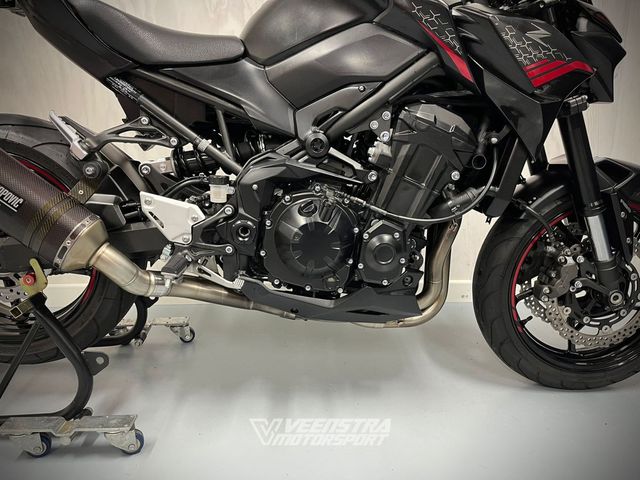 kawasaki - z900